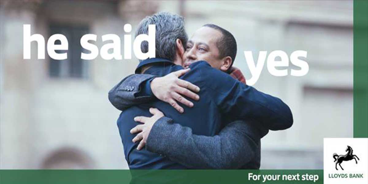 Lloyds Bank demande en mariage gay
