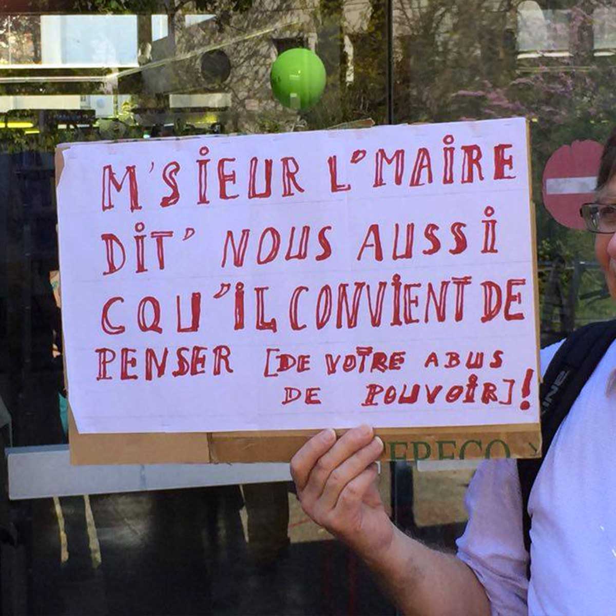 censure Argenteuil manifestation