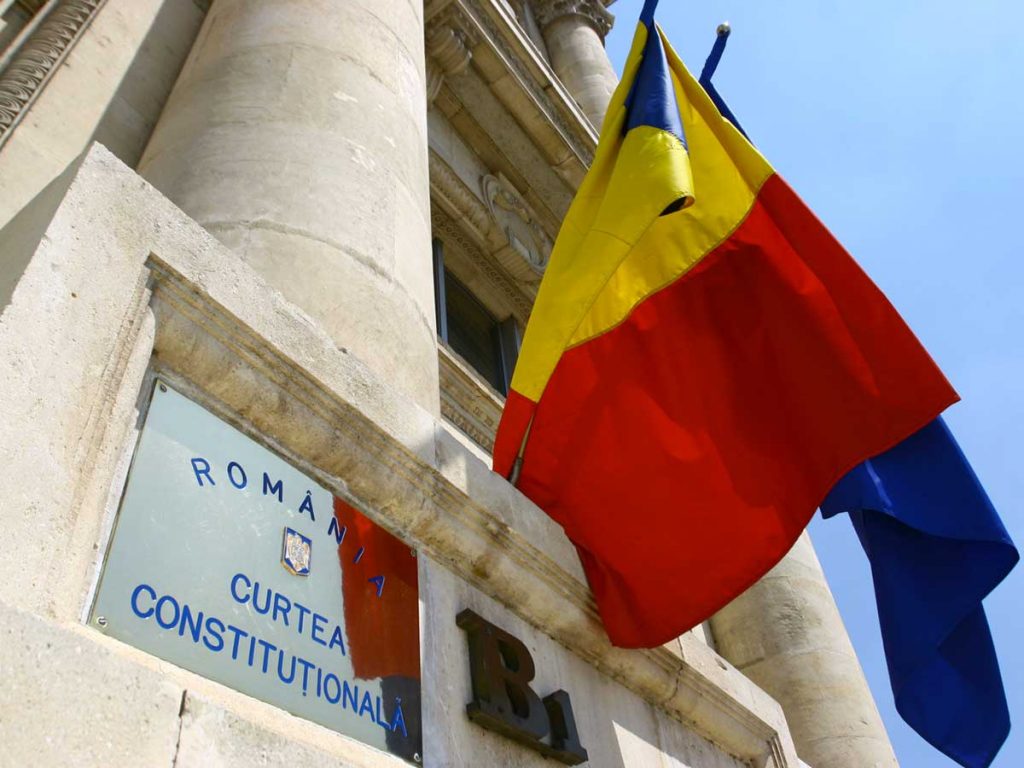  Cour constitutionnelle,mariage pour tous,Roumanie