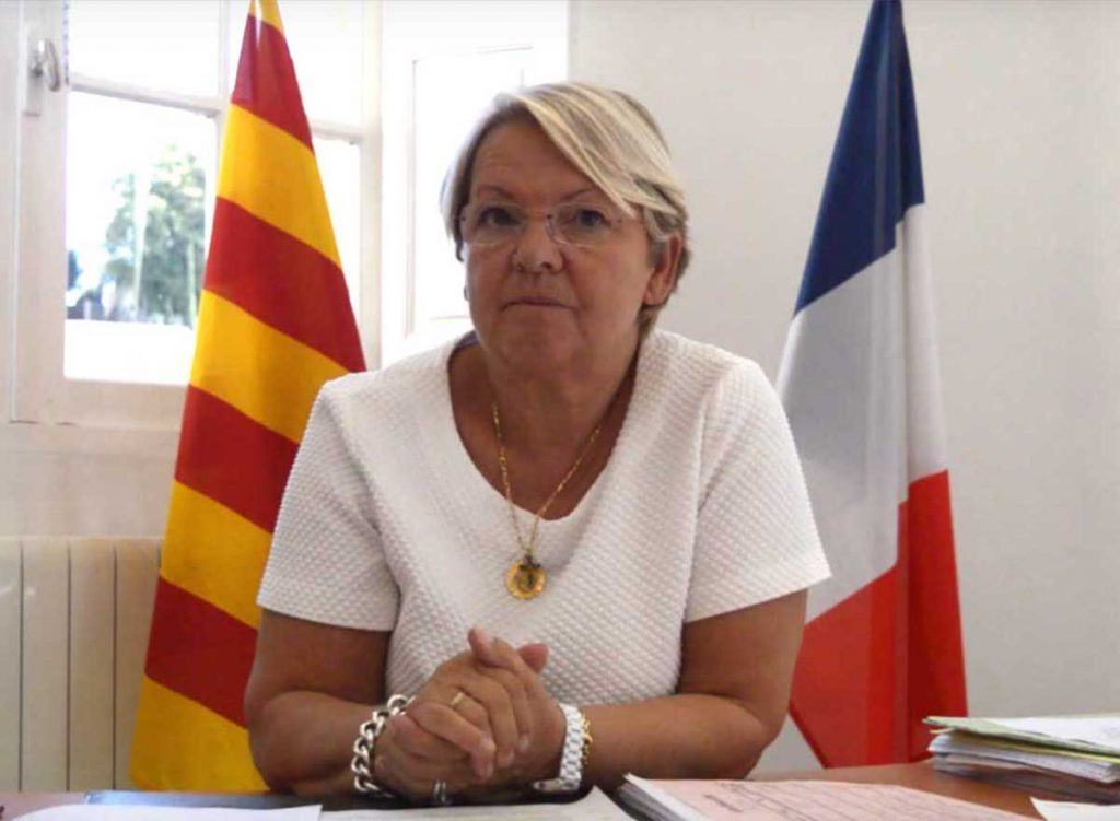 Marie-Cmaude Bompard relaxée refusé de marier deux femmes maire de Bollène