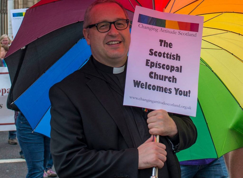 Église d'Écosse mariage religieux aux couples de même sexe