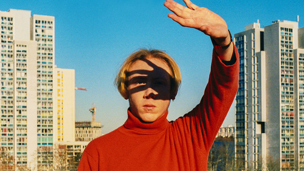 Tetu Decouvrez Le Chanteur Eddy De Pretto Et Sa Fete De Trop