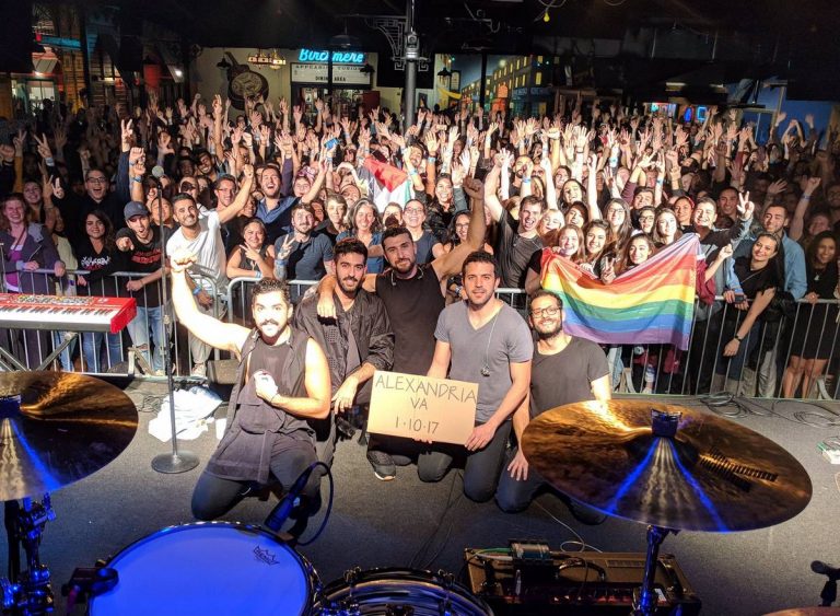 égypte drapeau arc-en-ciel Mashrou' Leila