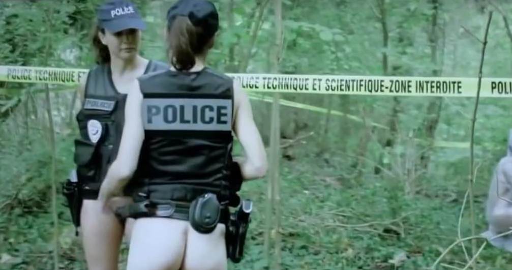 "Nu", la nouvelle série française qui met tout le monde à poil (vidéo)