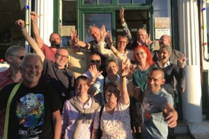 QUEERTOPIE. "Je ne veux pas qu’un senior LGBT+ retourne dans le placard en maison de retraite"