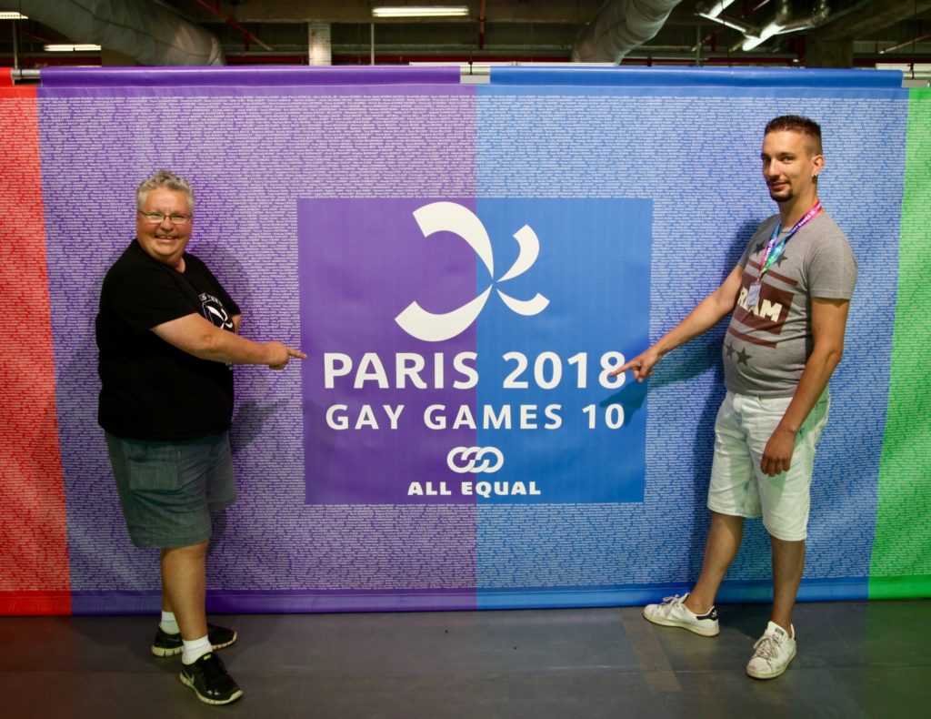 Queer, handicapée et bénévole aux Gay Games : rencontre avec l'attachante "Titine"