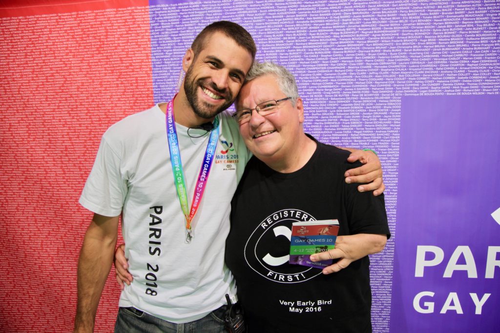 Queer, handicapée et bénévole aux Gay Games : rencontre avec l'attachante "Titine"