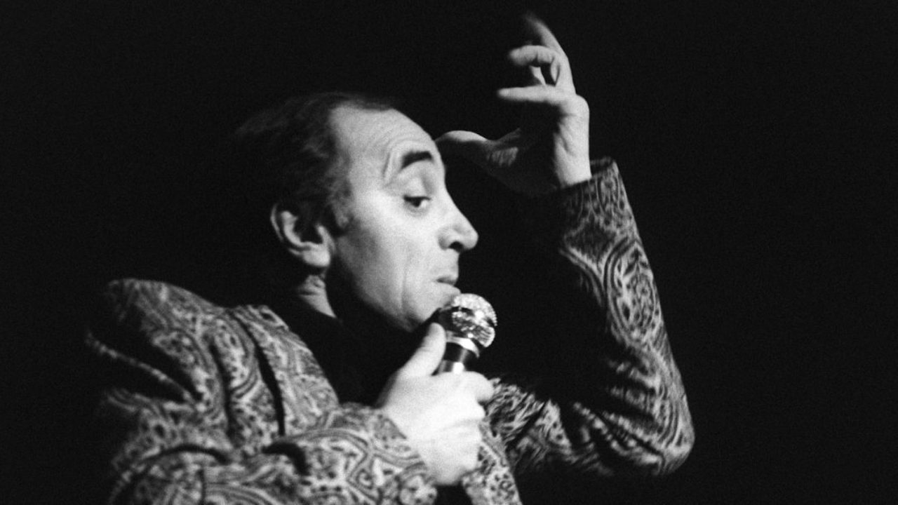 Avec Comme Ils Disent Charles Aznavour Avait Tout Compris - 