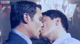 baiser gay bbc