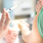 Le vaccin contre le HPV (papillomavirus) est recommandé pour les gays jusqu'à l'âge de 26 ans.
