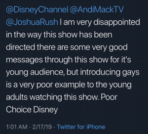 Ce jeune acteur Disney répond parfaitement à une critique sur l'homosexualité de son personnage