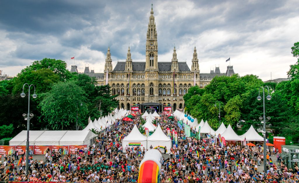 L’Europride de Vienne, une marche festive et politique