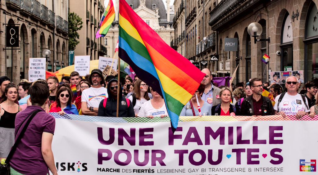 Parents gays et lesbiens,Marie-Claude Picardat,Légion d'honneur,homoparentalité,APGL