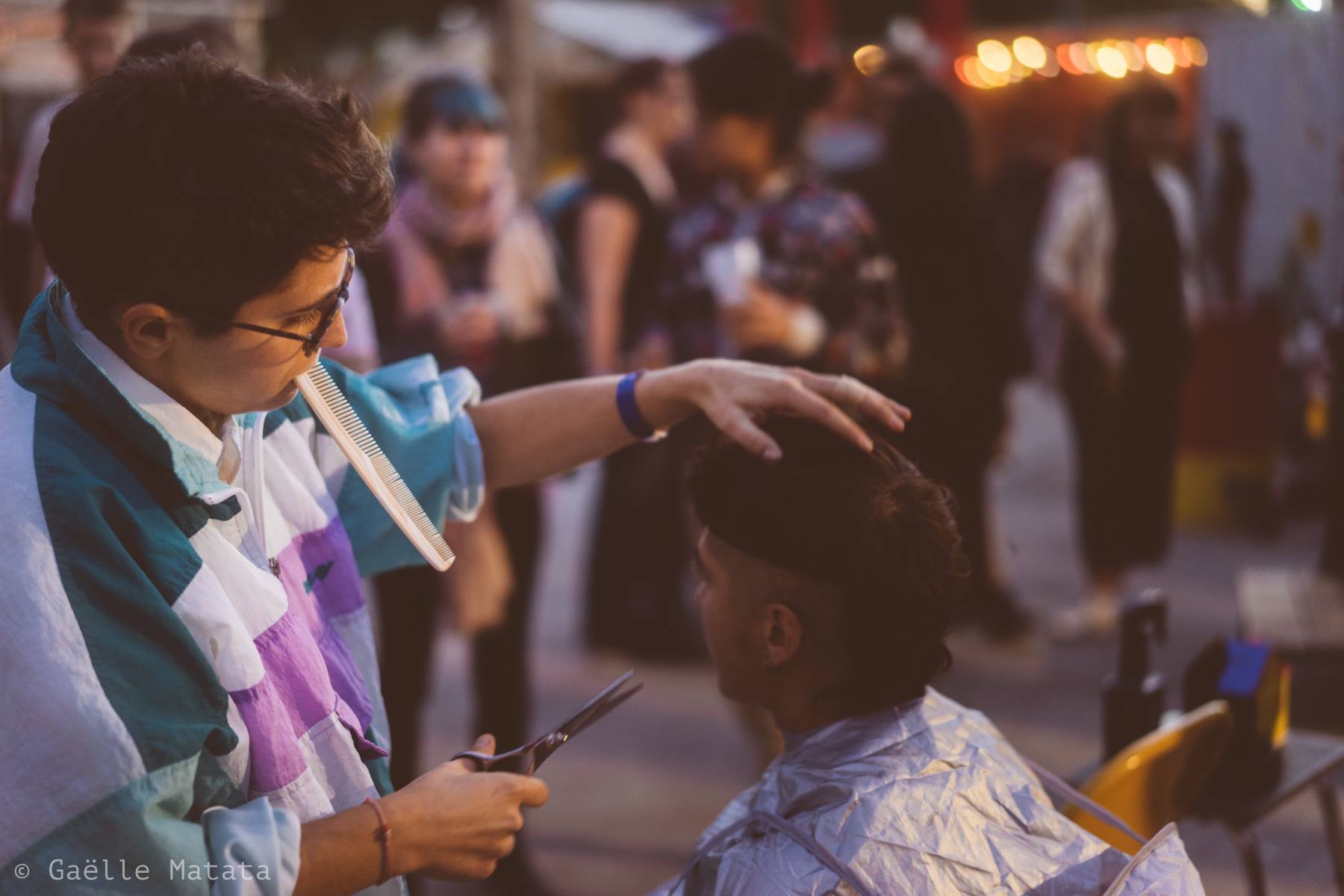 QUEERTOPIE. Avec Queer Chevelu, la coiffure devient un acte militant