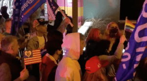 Des "Gays pour Trump" ont tenté de "reconquérir" West Hollywood et évidemment, ça ne s'est pas bien passé
