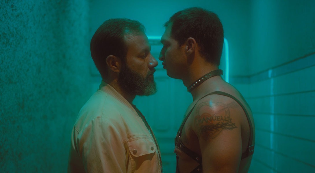 Cinéma : "Vent Chaud", une fable queer, sociale et kinky venue du Brésil