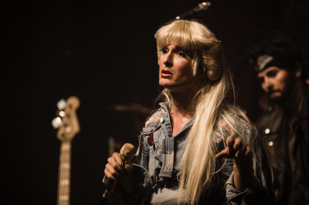 La pièce "Hedwig and the Angry Inch" fête ses 25 ans au Festival d'Avignon 2023