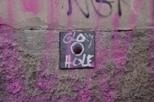 Glory hole