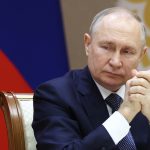 Vladimir Poutine mène en Russie une politique d'homophobie d'État