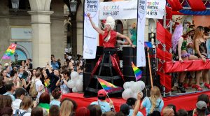 Marche des fiertés,pancartes homophobes,Maurice
