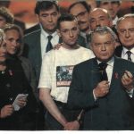 La scène du premier Sidaction, le 7 avril 1994, avec Line Renaud et Cleews Vellay