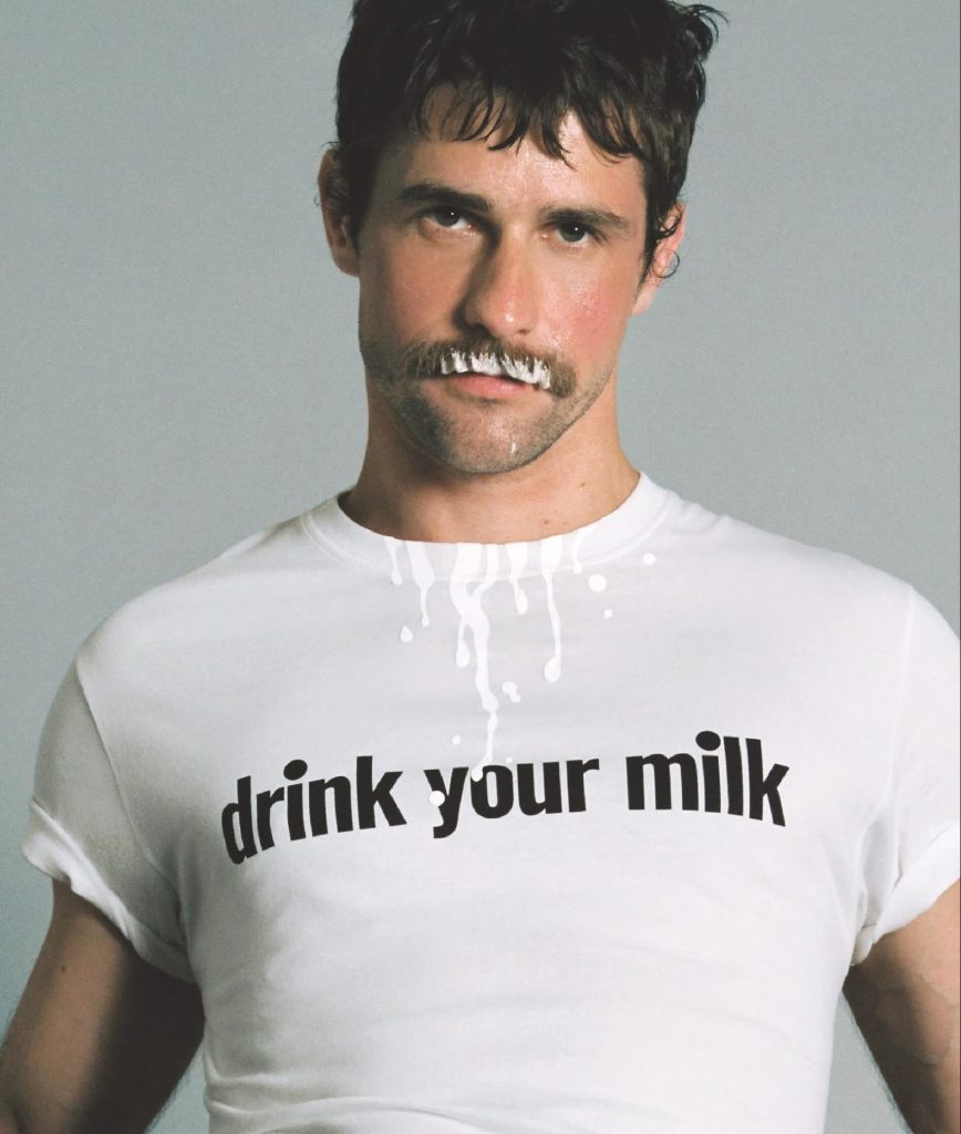 "Drink Your Milk", par Loewe.