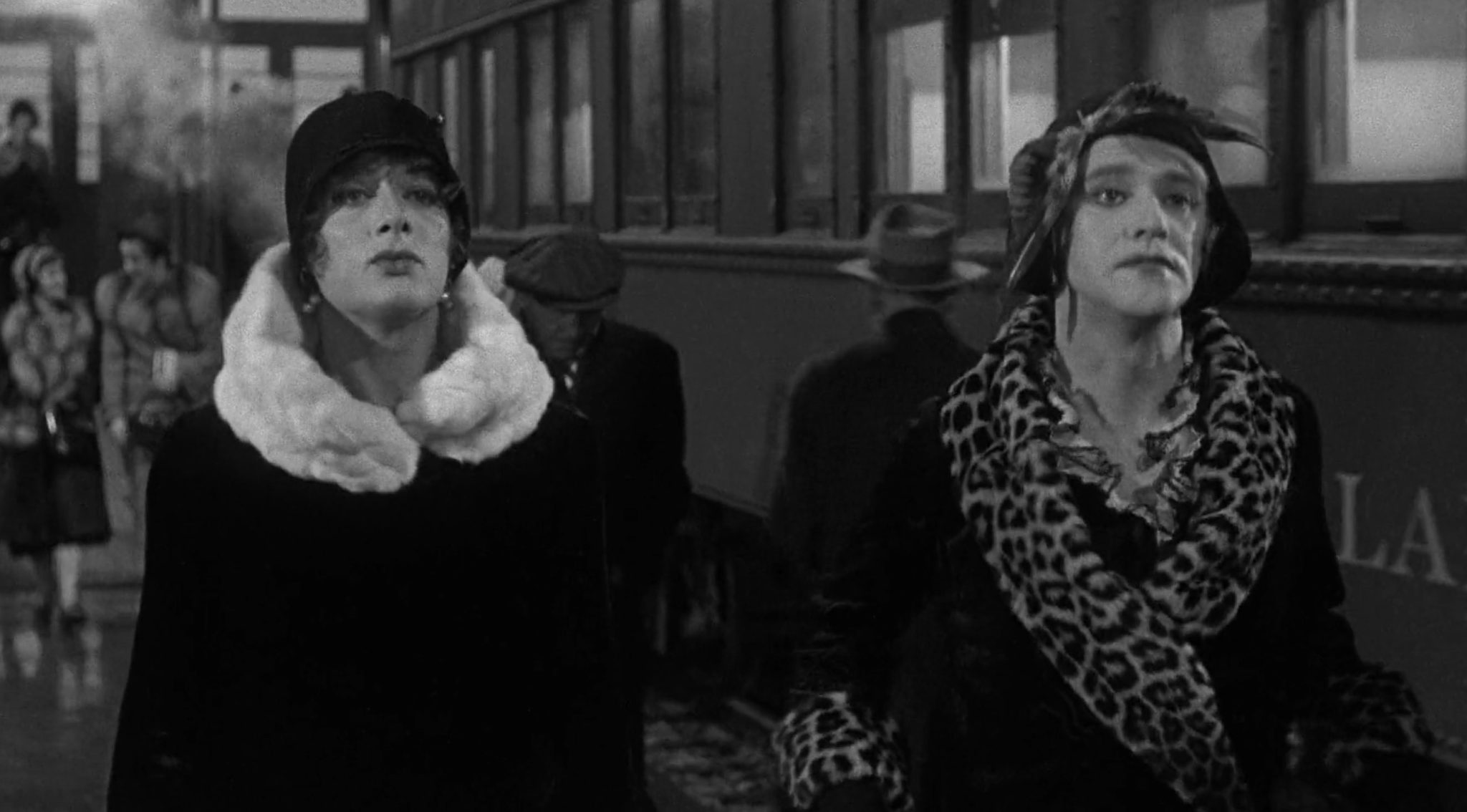 "Certains l’aiment chaud" : un grand film de travestissement avec