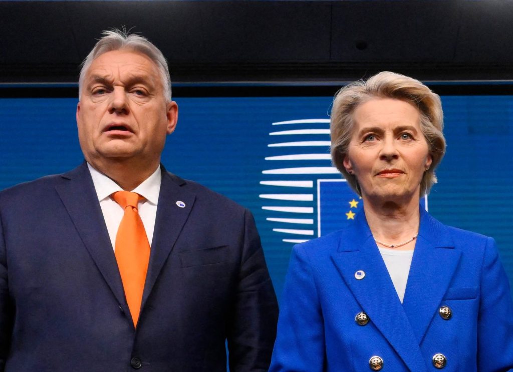 Viktor Orbán et Ursula Von der Leyen.